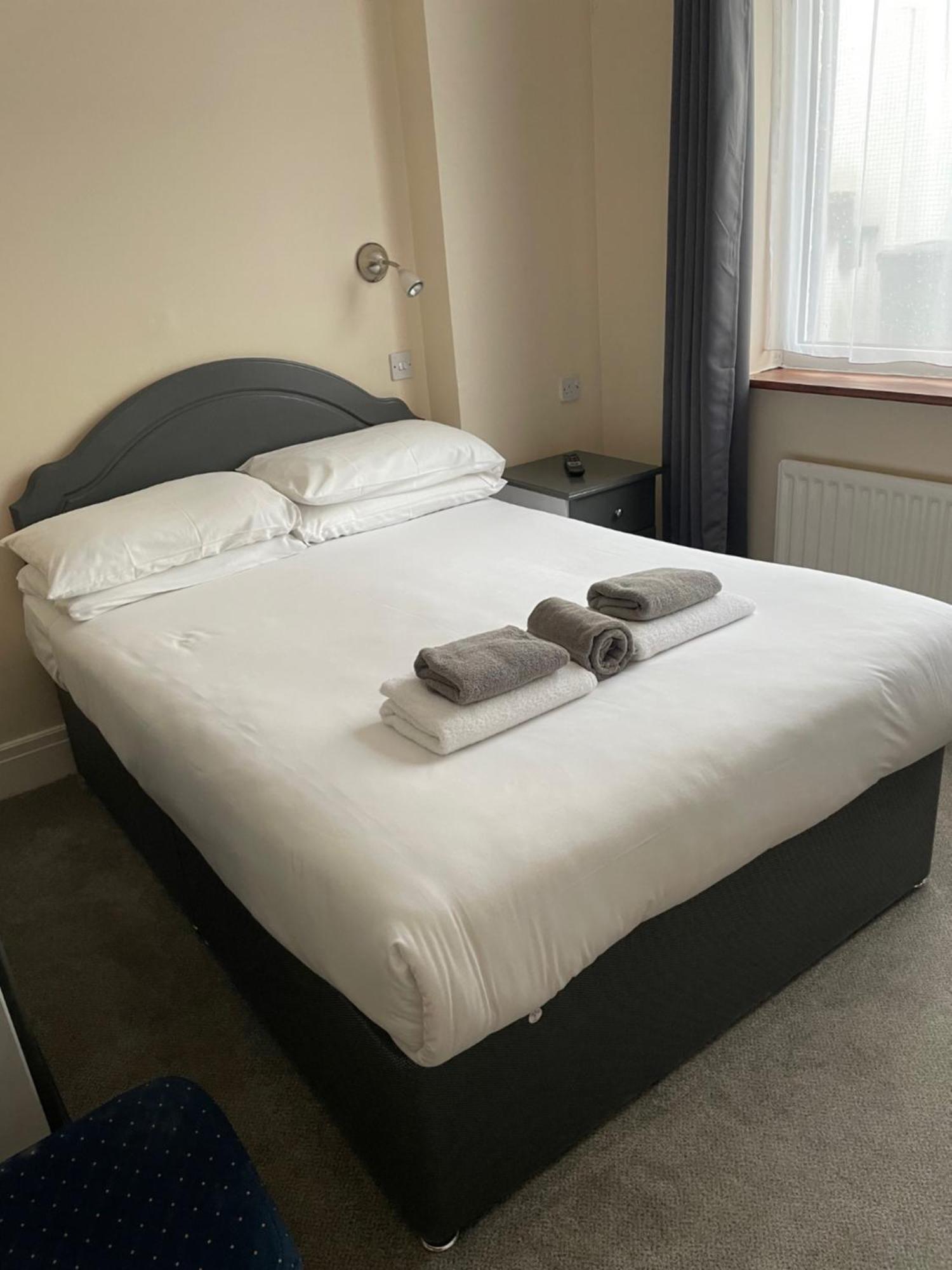 Merlewood Hotel Saundersfoot Exteriör bild